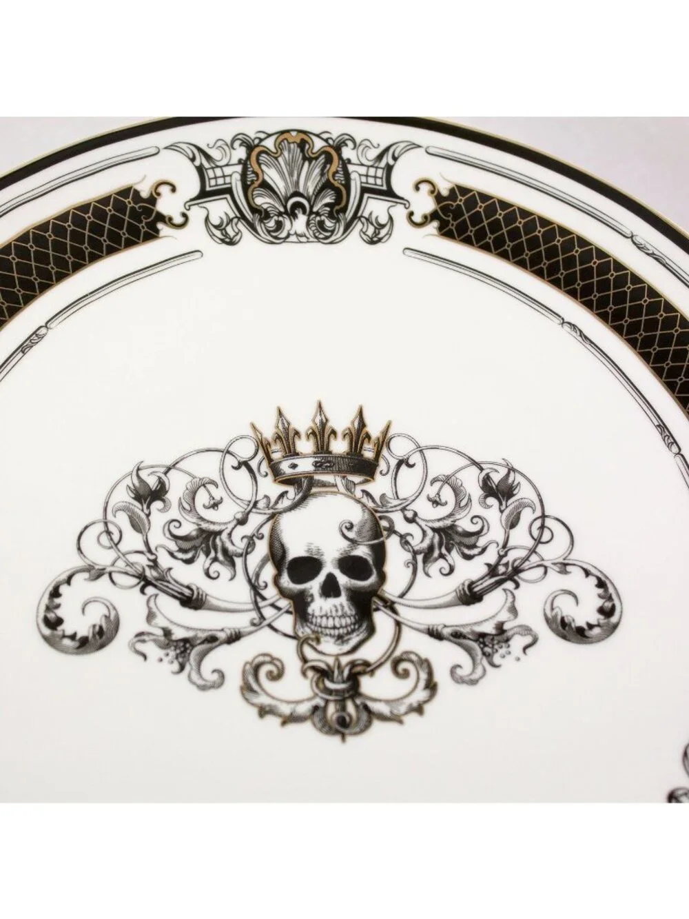 Grace Teaware Lattice Skull With Crown Footed Cake Plate Fine Porcelain 10.5